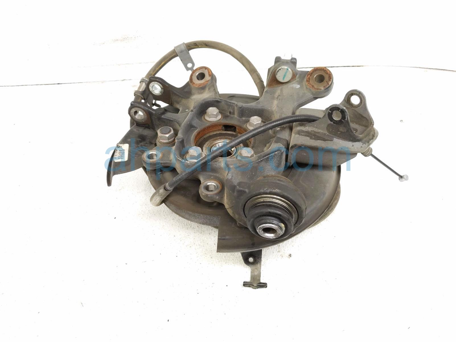 $125 Toyota RR/LH SPINDLE KNUCKLE HUB - AWD $125 Toyota RR/LH SPINDLE KNUCKLE HUB - AWD