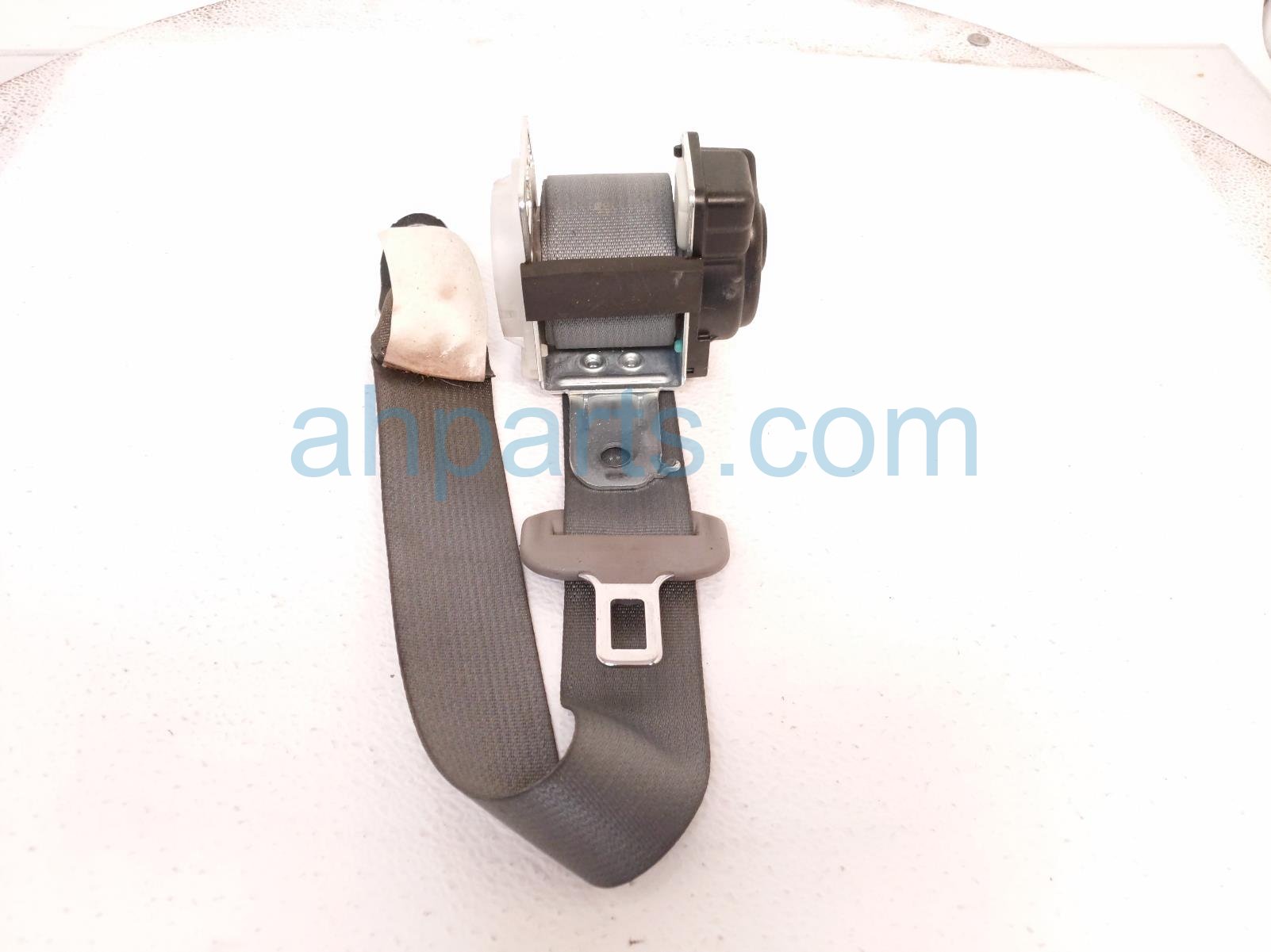 $95 Toyota REAR RH SEAT BELT - GREY $95 Toyota REAR RH SEAT BELT - GREY