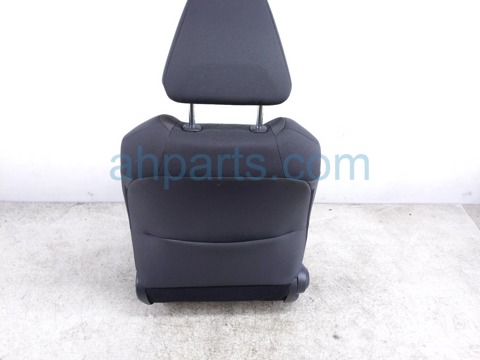 $275 Toyota FR/RH SEAT - BLACK - W/ AIRBAG $275 Toyota FR/RH SEAT - BLACK - W/ AIRBAG