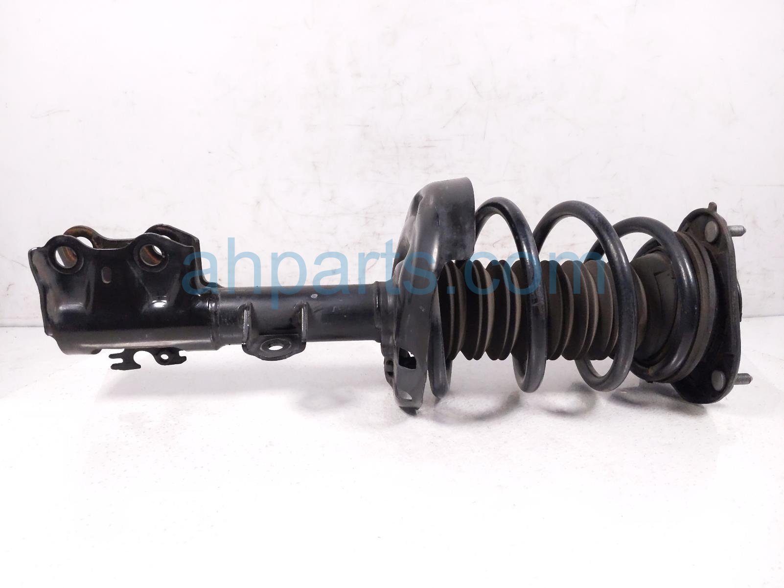 ashi様 Sold 2022 Toyota Corollacs Front Passenger Strut + Spring 48510-8Z509