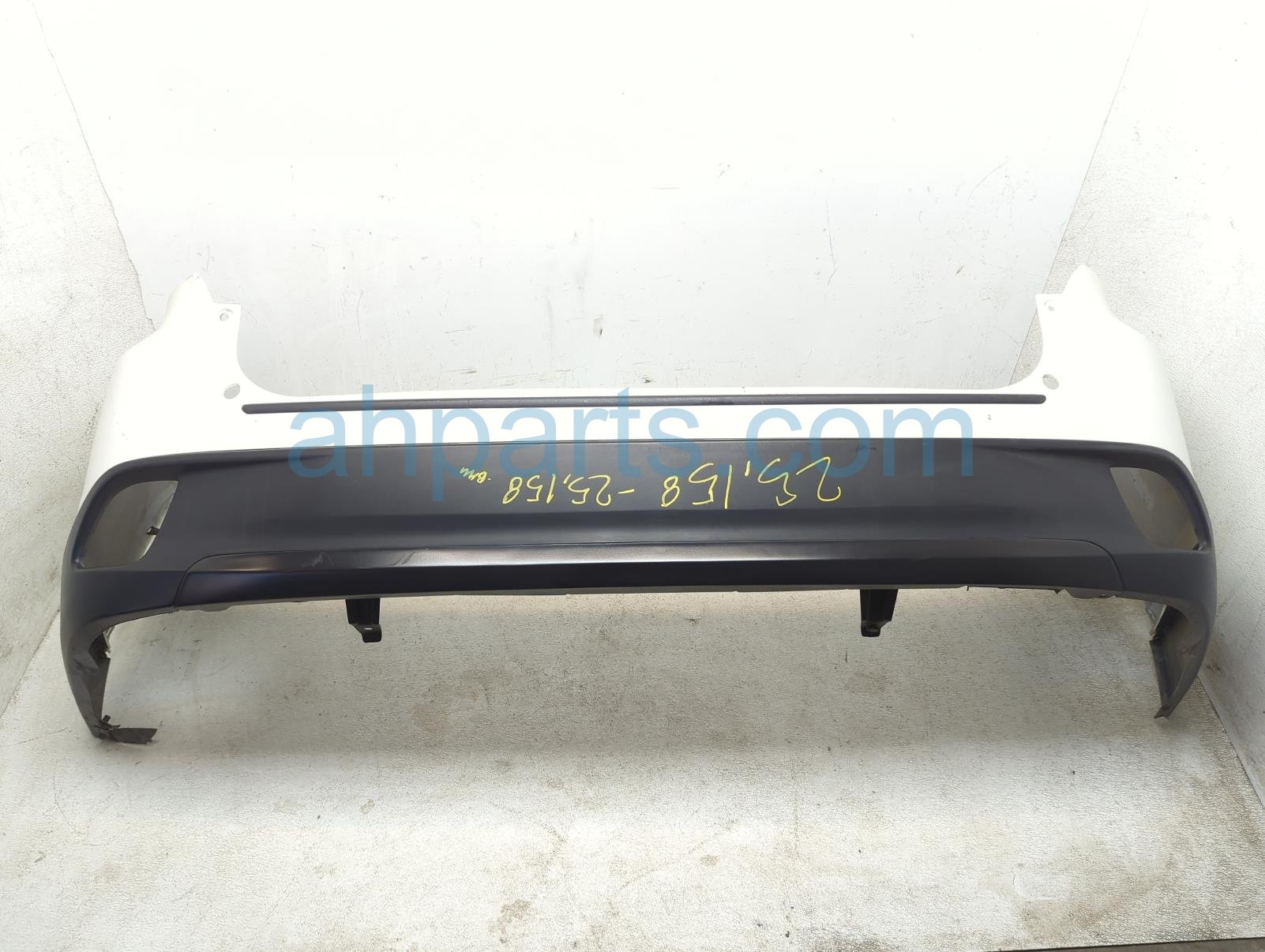 $345 Toyota REAR BUMPER COVER - WHITE * $345 Toyota REAR BUMPER COVER - WHITE *