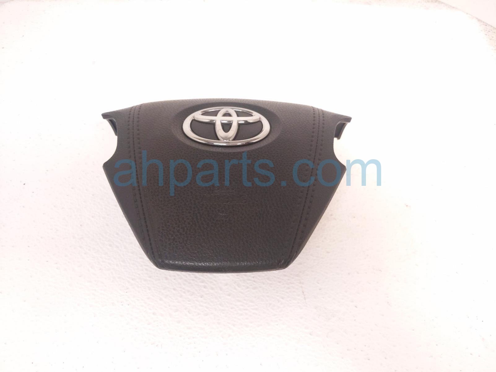 $225 Toyota DRIVER WHEEL AIRBAG $225 Toyota DRIVER WHEEL AIRBAG