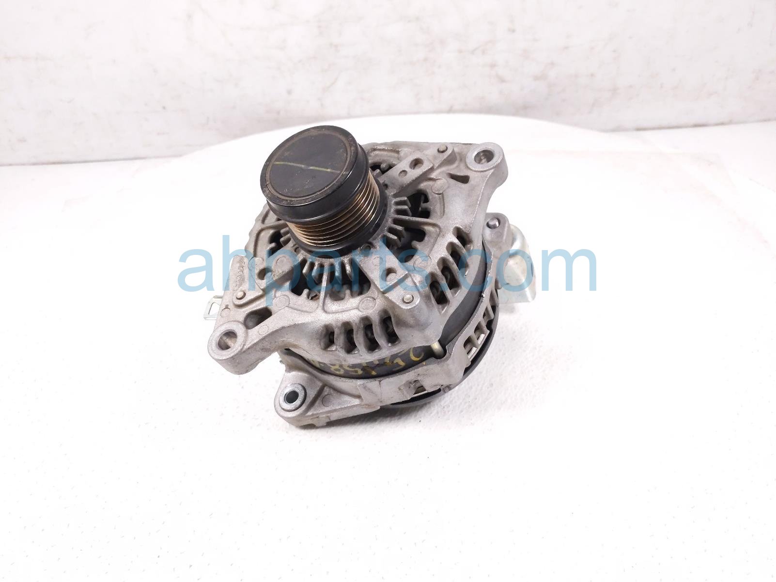 $105 Toyota ALTERNATOR / GENERATOR - 91K MILES $105 Toyota ALTERNATOR / GENERATOR - 91K MILES