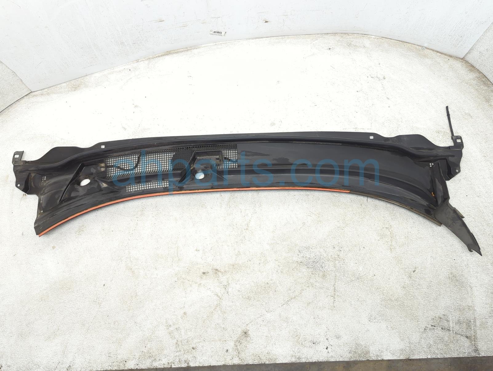 $65 Honda WINDSHIELD COWL PANEL - SEDAN $65 Honda WINDSHIELD COWL PANEL - SEDAN