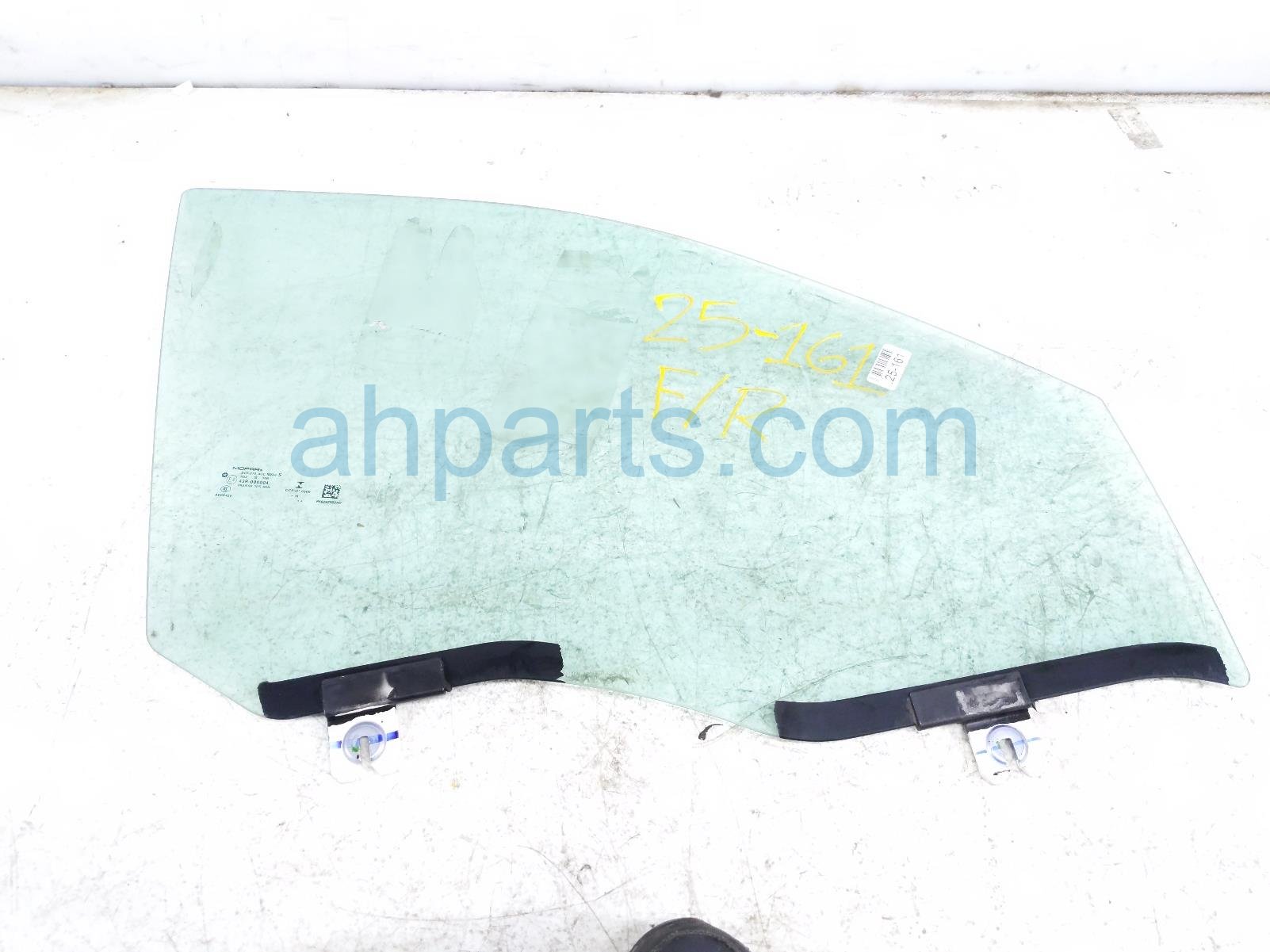 $100 Jeep FR/RH DOOR GLASS WINDOW $100 Jeep FR/RH DOOR GLASS WINDOW