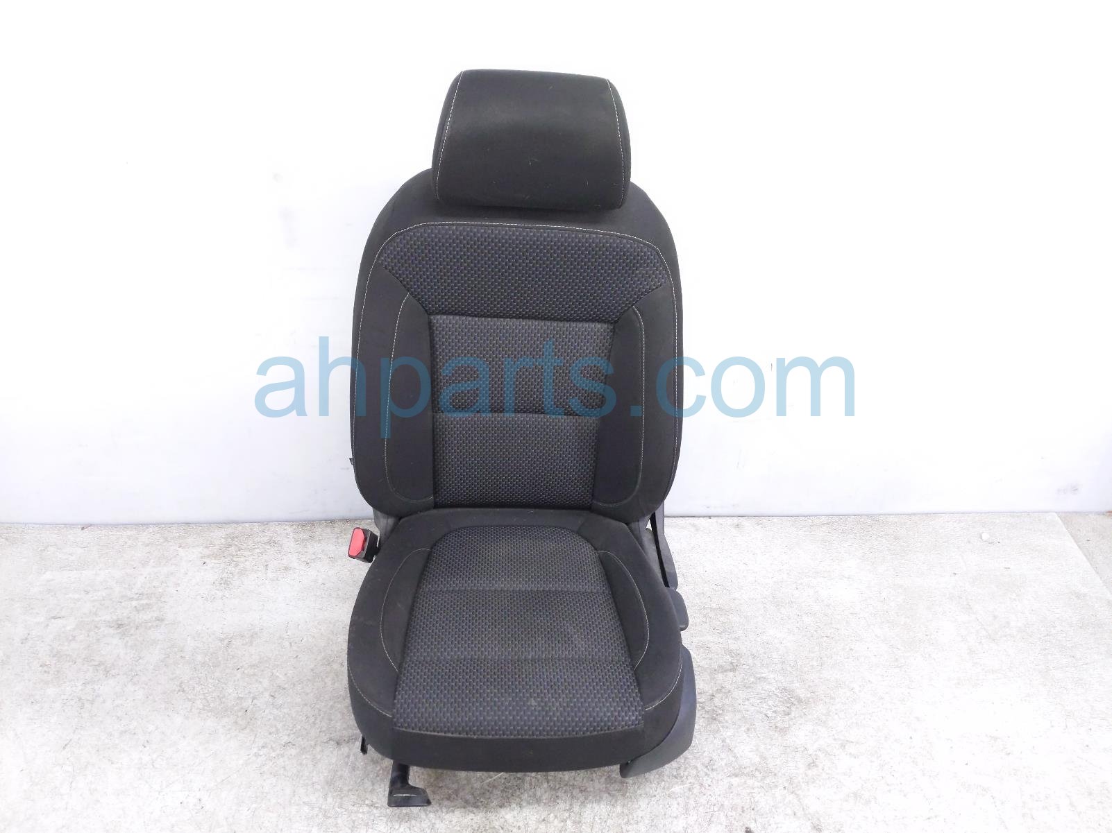 $295 GMC FR/LH SEAT W/AIRBAG - BLACK CLOTH $295 GMC FR/LH SEAT W/AIRBAG - BLACK CLOTH