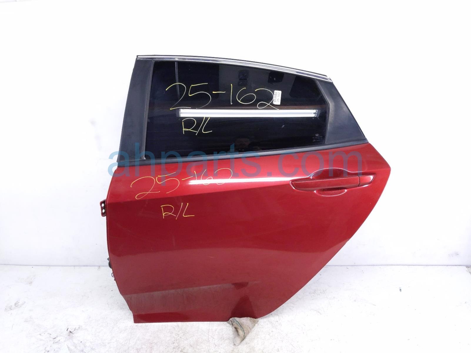 $695 Honda RR/LH DOOR - RED - NO INSIDE TRIM $695 Honda RR/LH DOOR - RED - NO INSIDE TRIM
