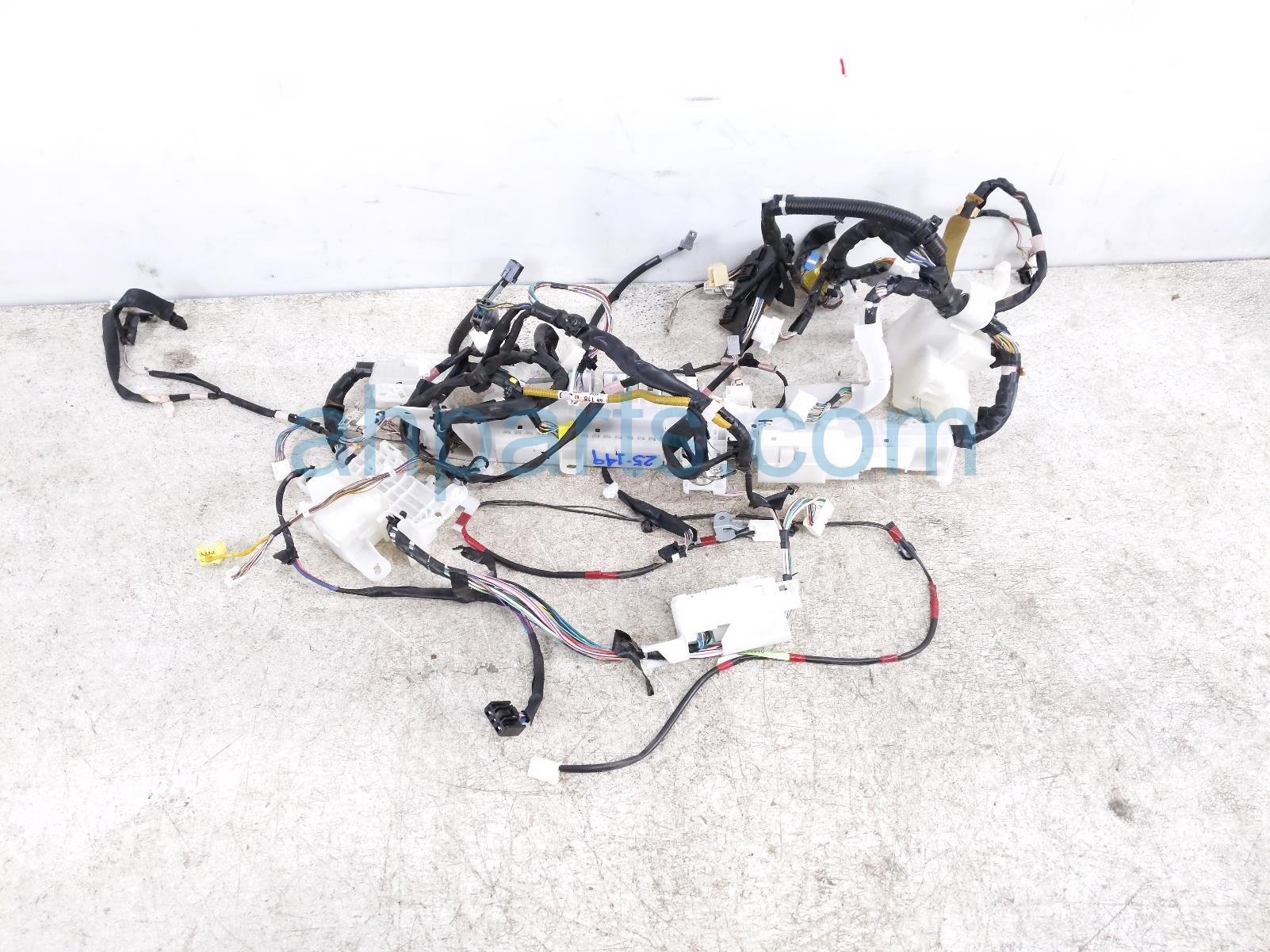 $125 Toyota DASH INSTRUMENT WIRE HARNESS - LE $125 Toyota DASH INSTRUMENT WIRE HARNESS - LE