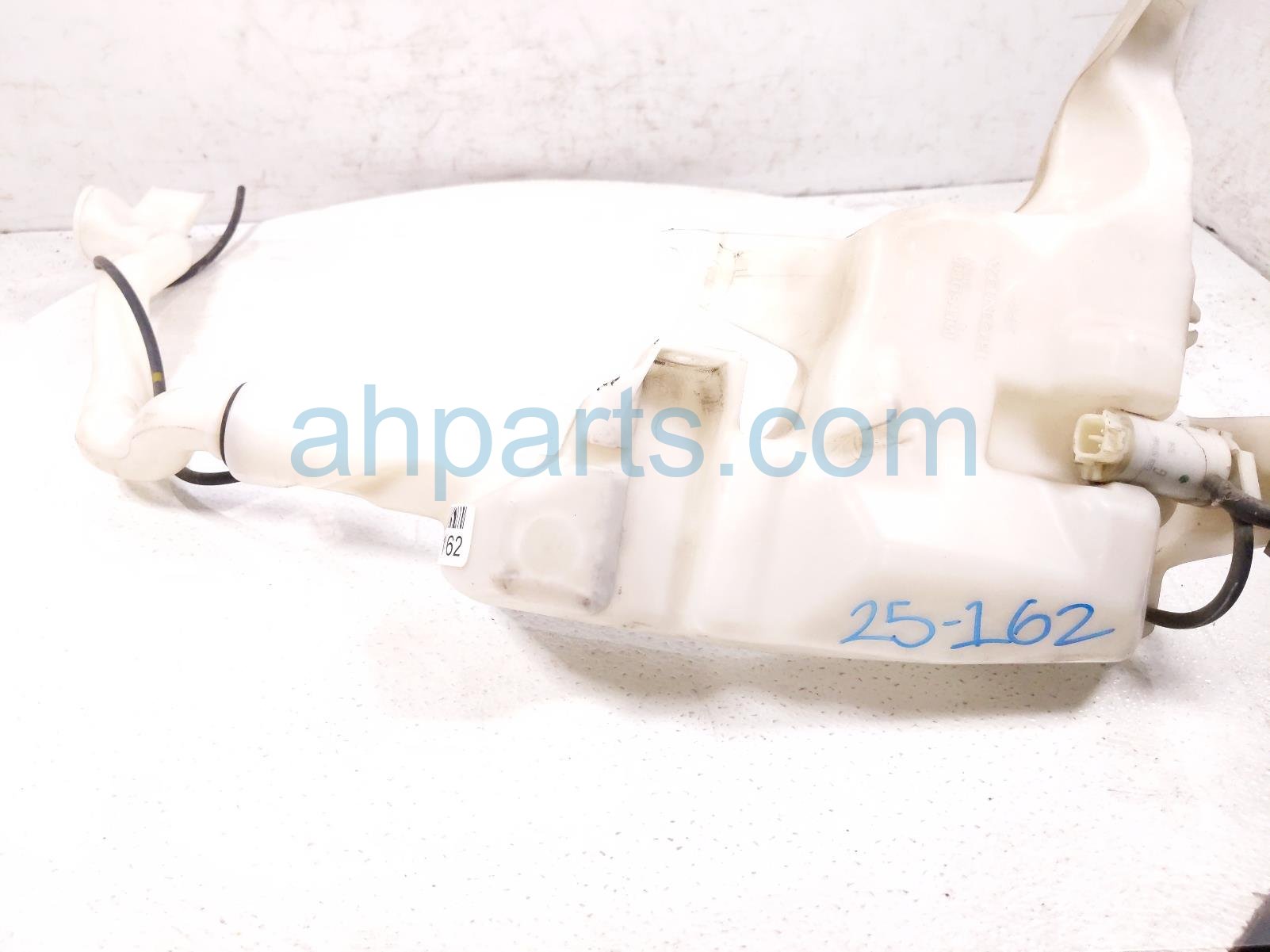 $35 Honda WINDSHIELD WASHER RESERVOIR TANK $35 Honda WINDSHIELD WASHER RESERVOIR TANK