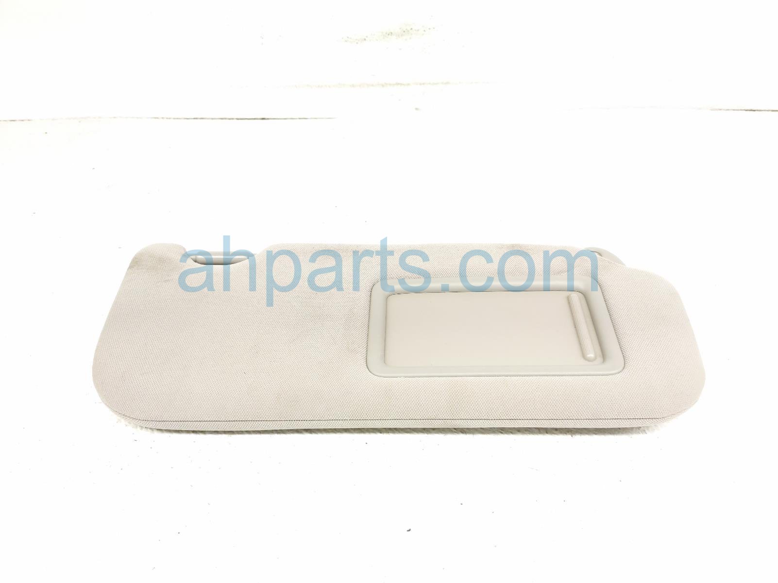 $39 Toyota RH SUN VISOR - GREY * $39 Toyota RH SUN VISOR - GREY *