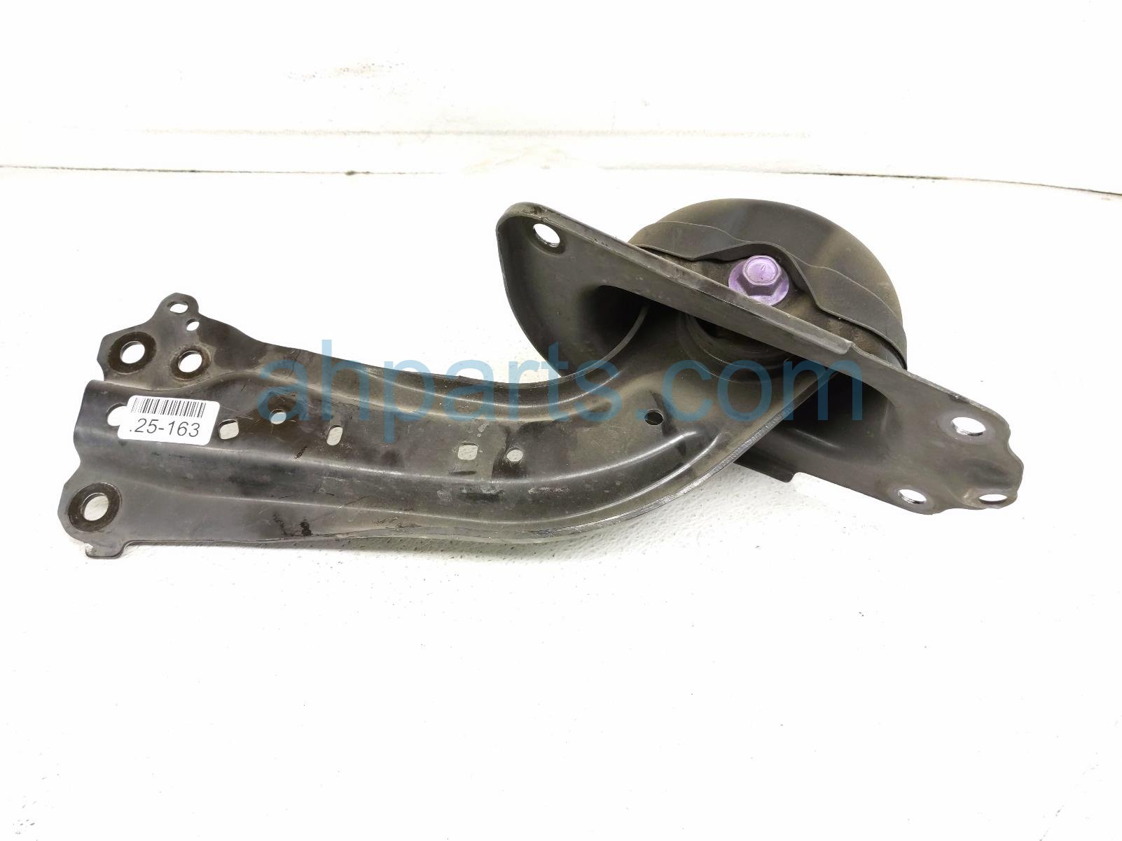 $75 Toyota RR/LH TRAILING CONTROL ARM $75 Toyota RR/LH TRAILING CONTROL ARM