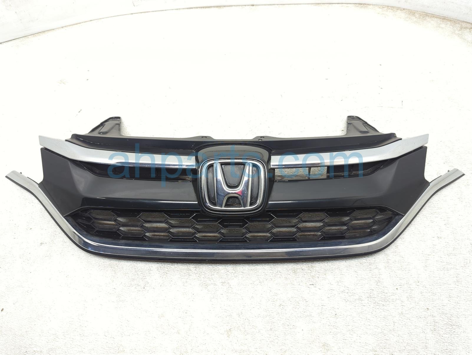 $325 Honda UPPER GRILLE - CHROME * $325 Honda UPPER GRILLE - CHROME *