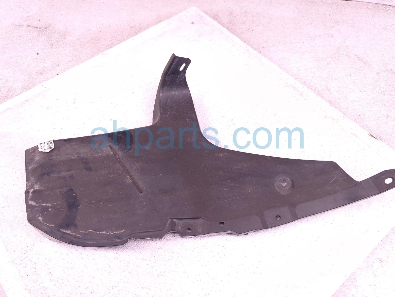 $40 Toyota RR/LH BUMPER SEAL SIGHT SHIELD $40 Toyota RR/LH BUMPER SEAL SIGHT SHIELD