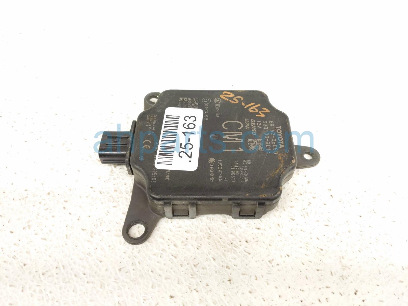 $125 Toyota RR/RH BLIND SPOT RADAR UNIT $125 Toyota RR/RH BLIND SPOT RADAR UNIT