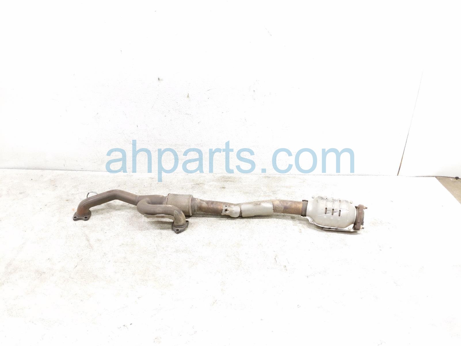 $239 Honda EXHAUST CATALYTIC CONVERTER PIPE * $239 Honda EXHAUST CATALYTIC CONVERTER PIPE *