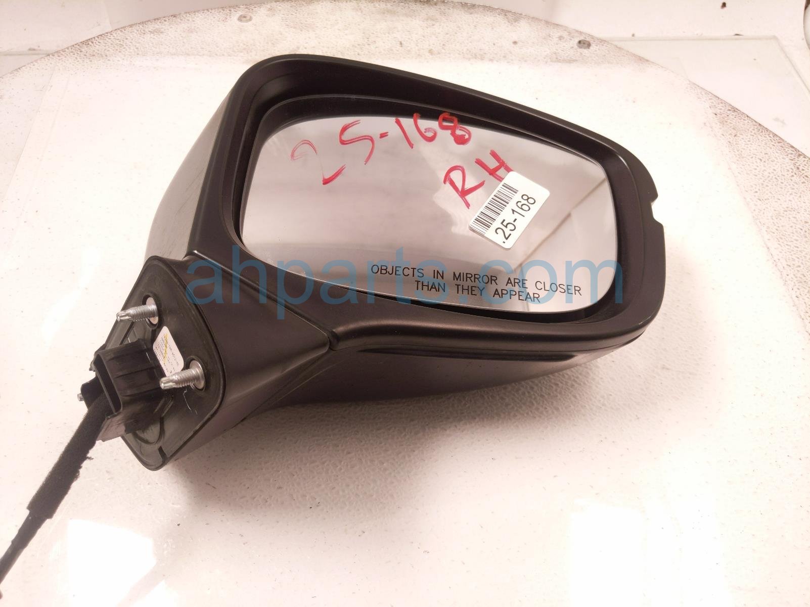 $325 Honda RH SIDE VIEW MIRROR - SILVER * $325 Honda RH SIDE VIEW MIRROR - SILVER *