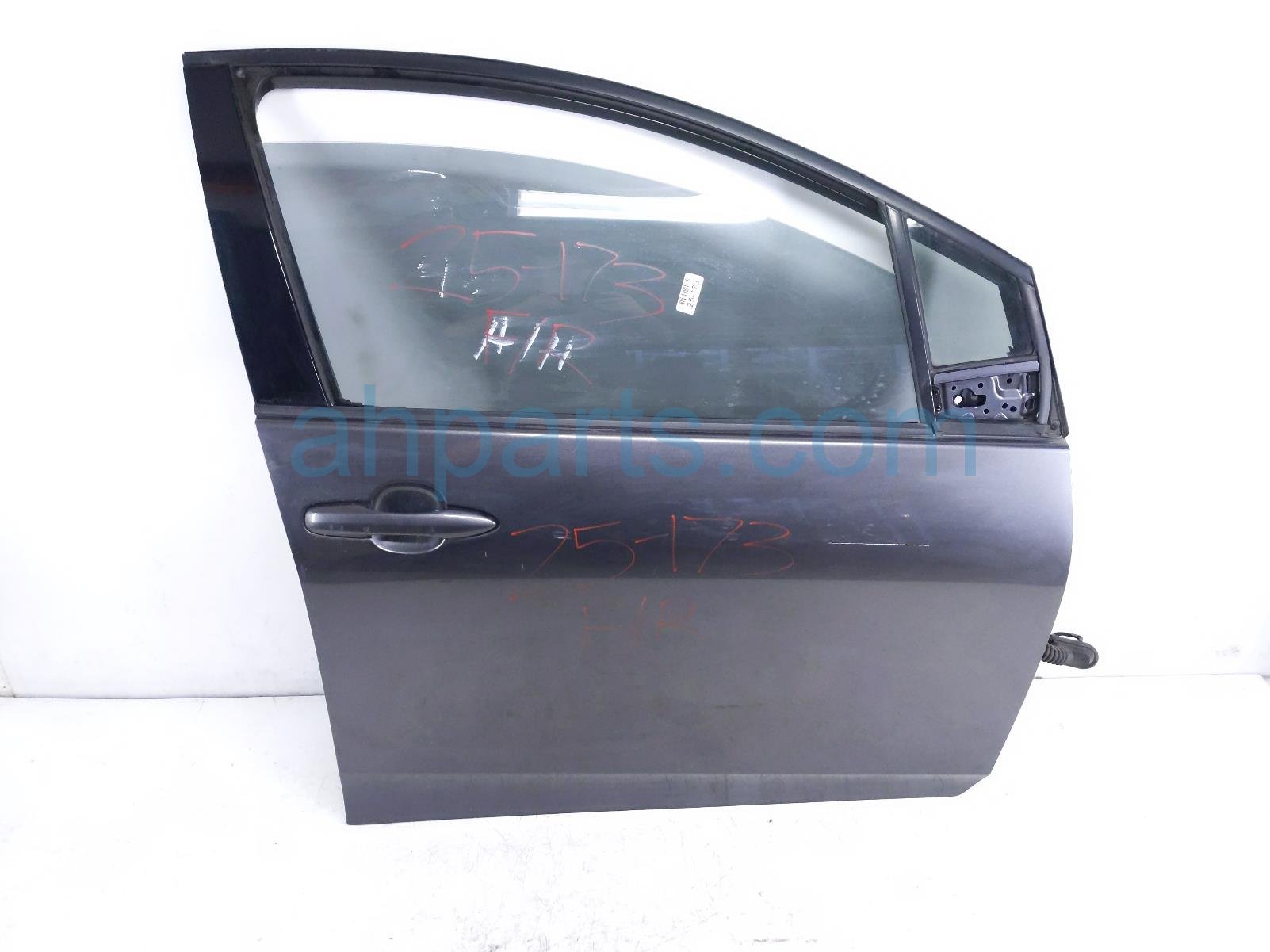 $600 Toyota FR/RH DOOR - GREY - NO MIRROR/TRIM* $600 Toyota FR/RH DOOR - GREY - NO MIRROR/TRIM*