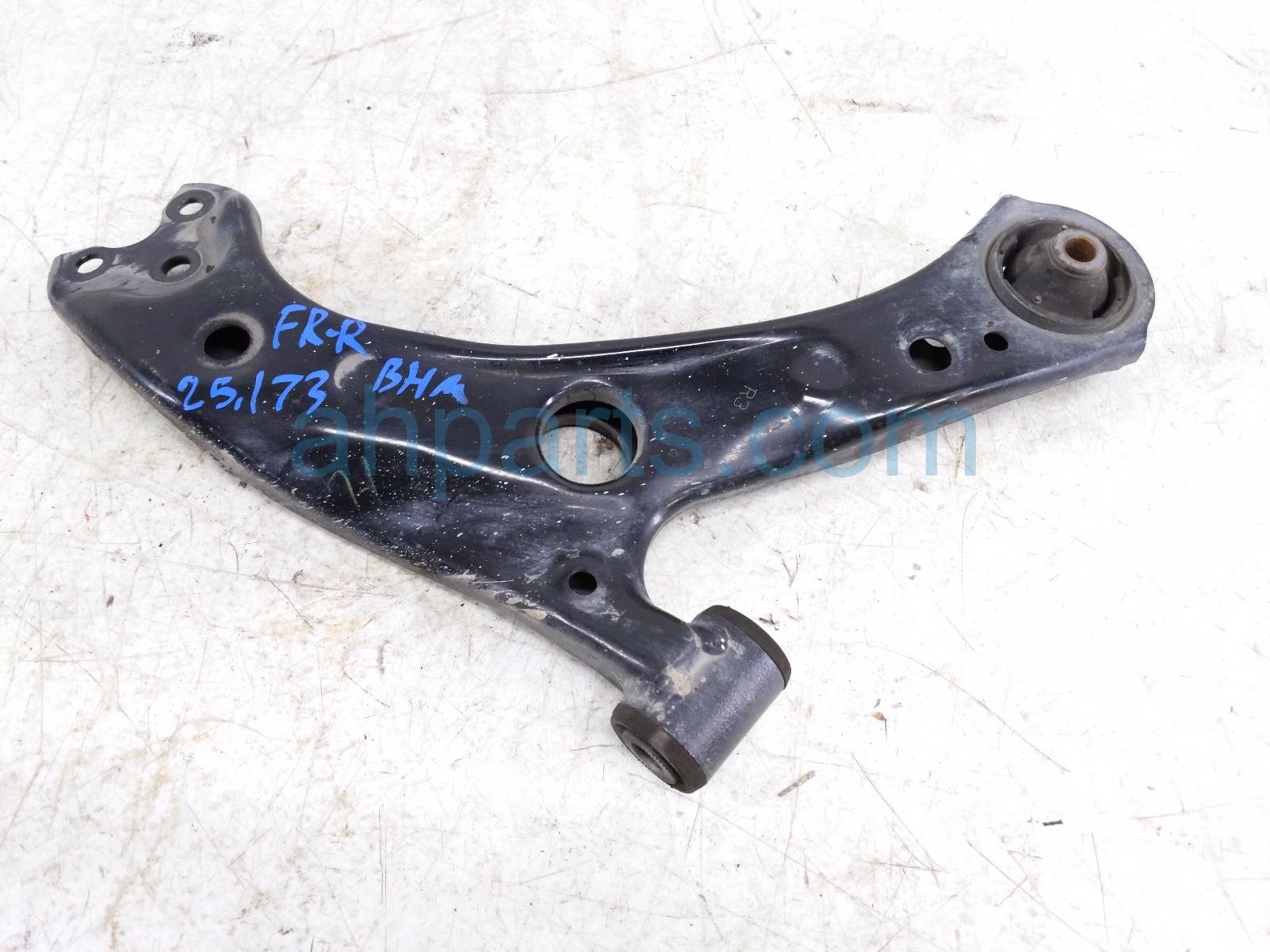 $65 Toyota FR/RH LOWER CONTROL ARM