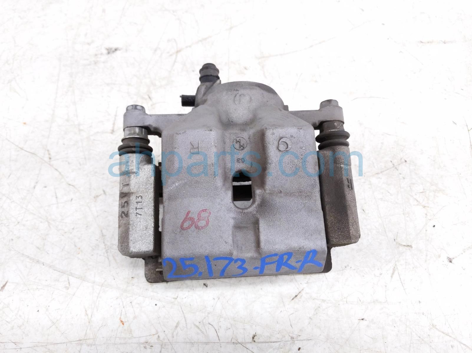 Toyota CORE! FR/RH BRAKE CALIPER Toyota CORE! FR/RH BRAKE CALIPER