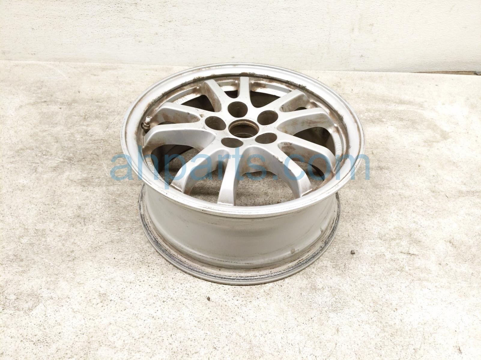 $100 Toyota FR/LH WHEEL / RIM - SOME CURB RASH $100 Toyota FR/LH WHEEL / RIM - SOME CURB RASH