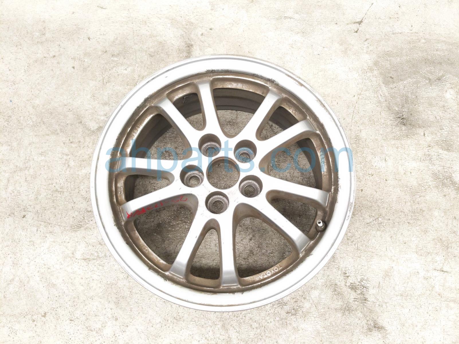 $100 Toyota FR/RH WHEEL / RIM * $100 Toyota FR/RH WHEEL / RIM *