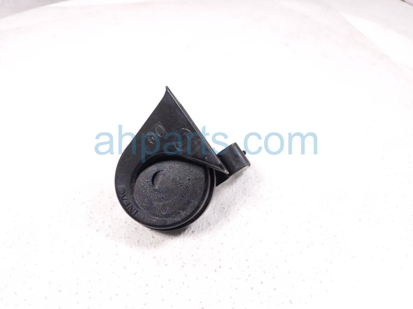 $35 Kia LOW PITCH NOTE HORN $35 Kia LOW PITCH NOTE HORN