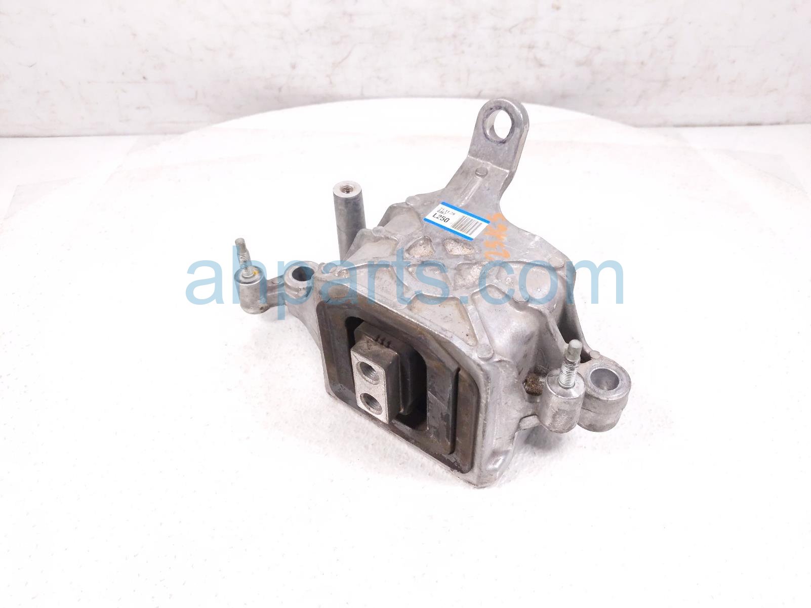 $115 Kia A/T TRANSMISSION MOUNT - 1.6T FWD $115 Kia A/T TRANSMISSION MOUNT - 1.6T FWD