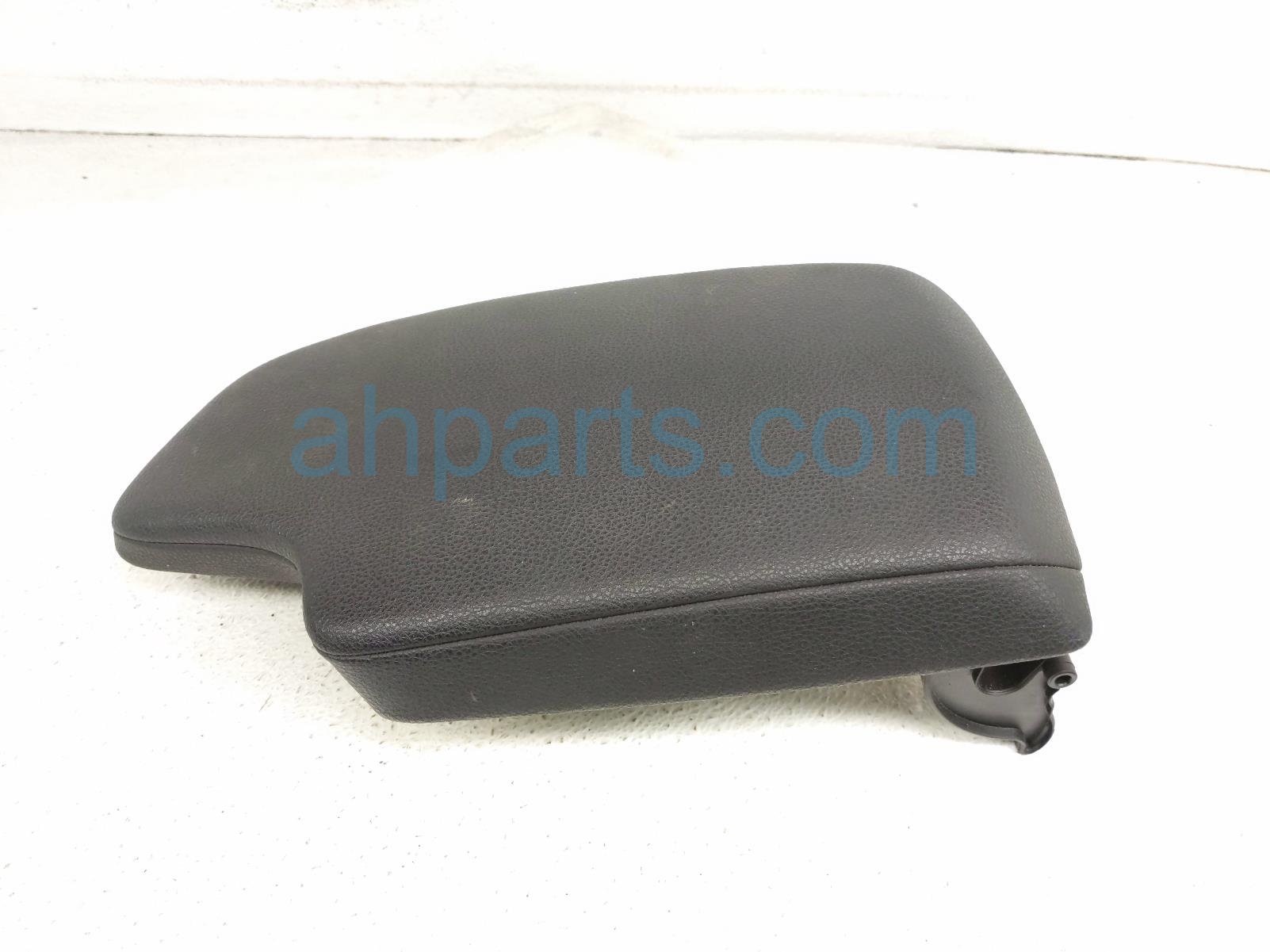 $69 BMW CENTER CONSOLE LID - BLACK $69 BMW CENTER CONSOLE LID - BLACK