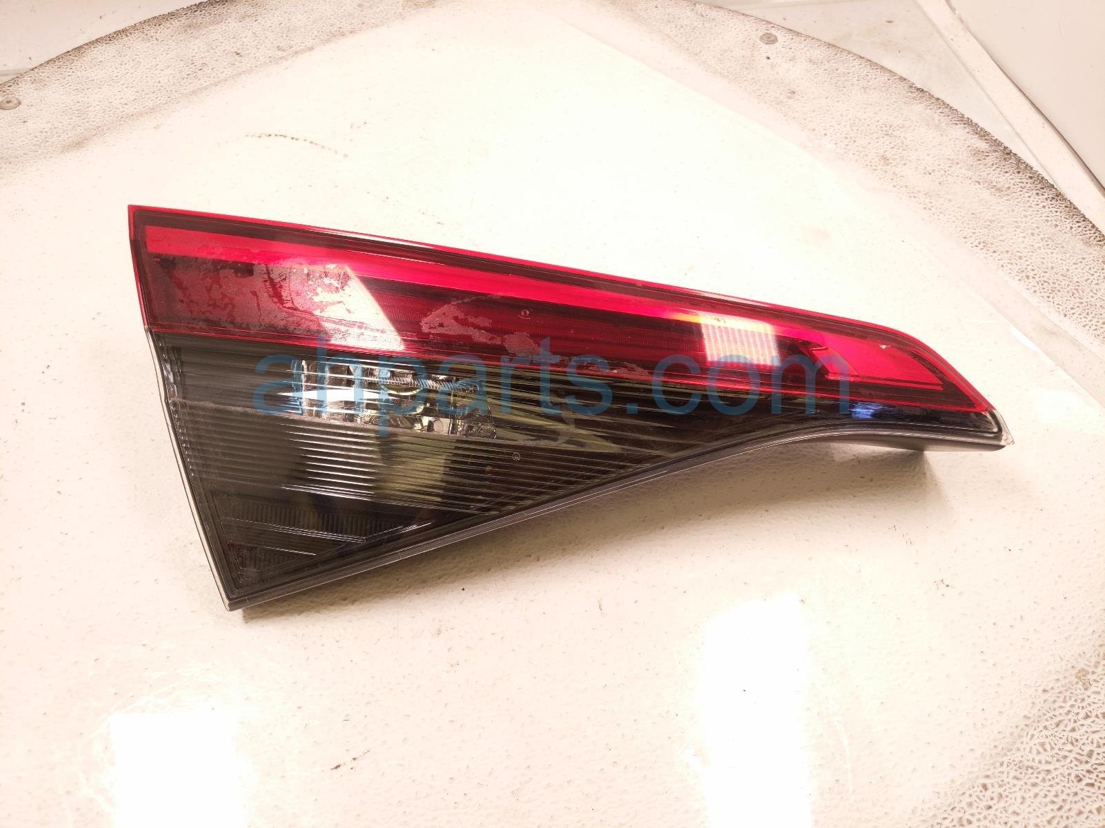 $119 Honda LH TAIL LAMP (ON TRUNK) * $119 Honda LH TAIL LAMP (ON TRUNK) *