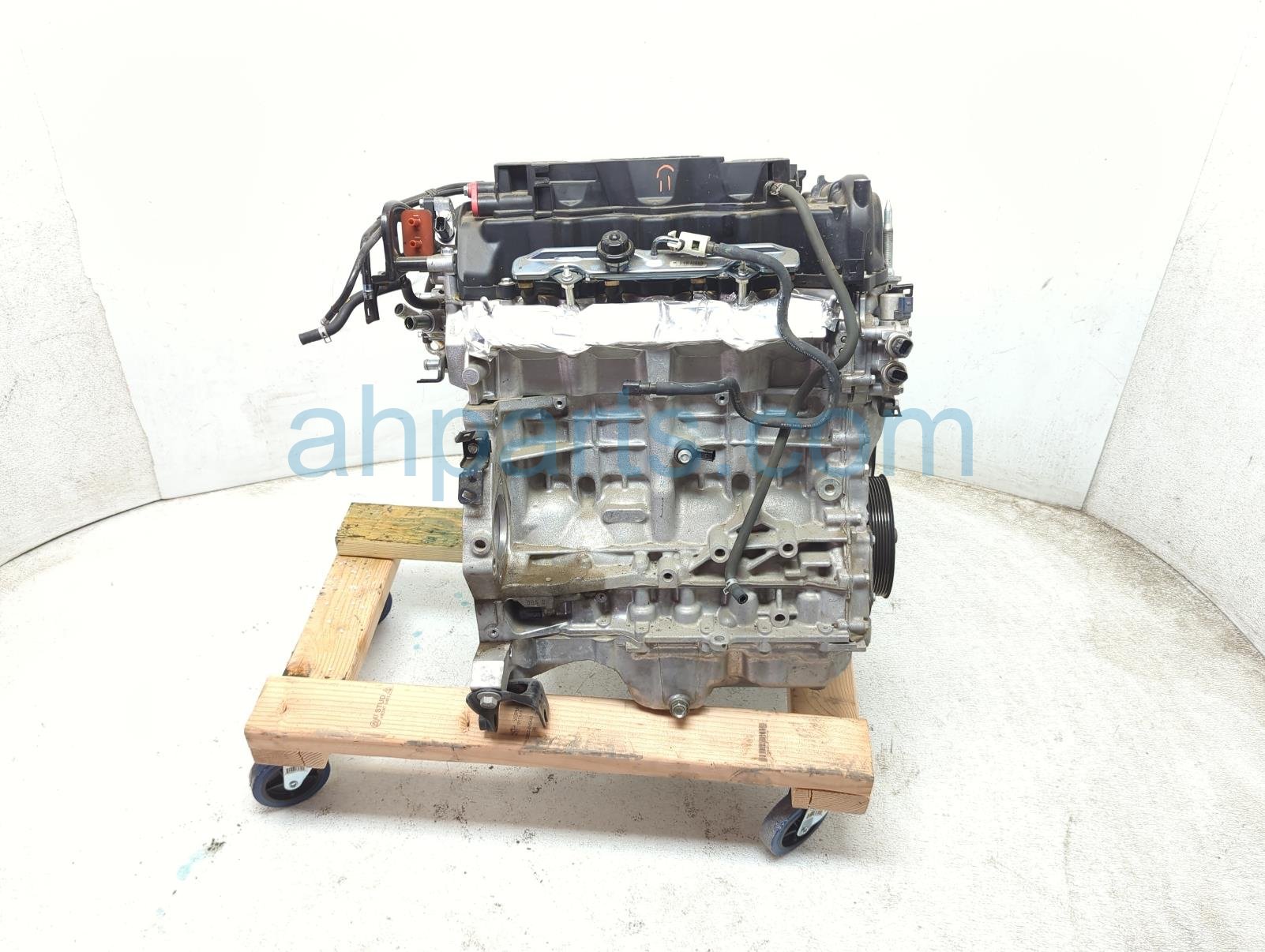 $950 Honda LONG BLOCK ENGINE / MOTOR = 72K MI