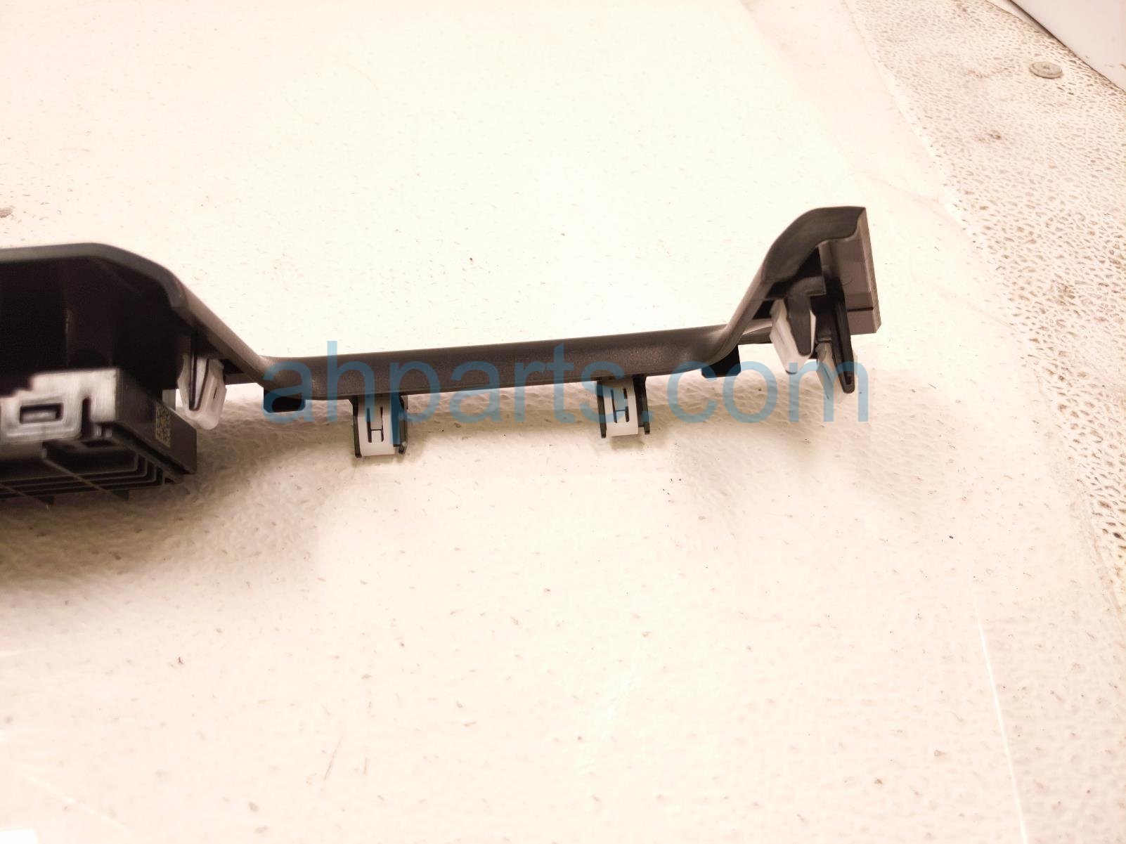 Ford F250 Passenger Power Window Switch – OEM F65Z14529AAA, Remanufactured, Black