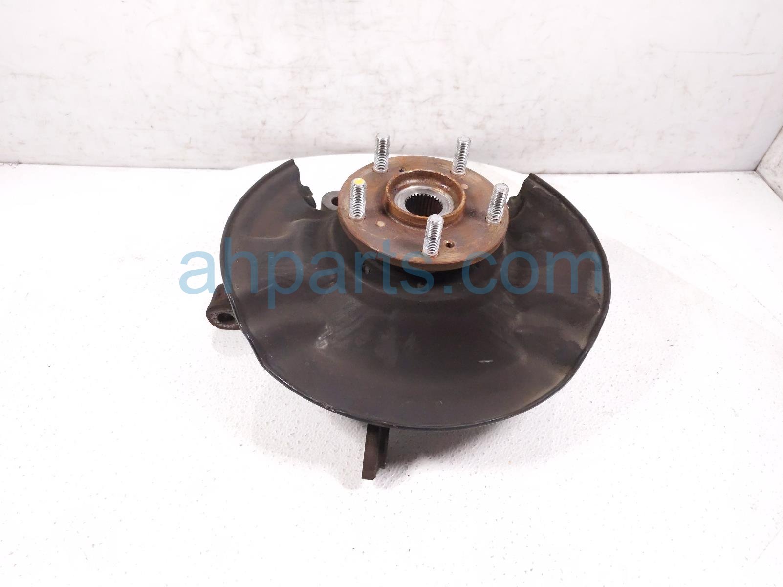 $195 Honda FR/RH SPINDLE KNUCKLE HUB $195 Honda FR/RH SPINDLE KNUCKLE HUB