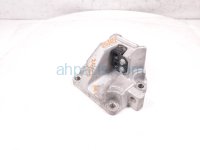 $115 Kia A/T TRANSMISSION MOUNT BRACKET $115 Kia A/T TRANSMISSION MOUNT BRACKET