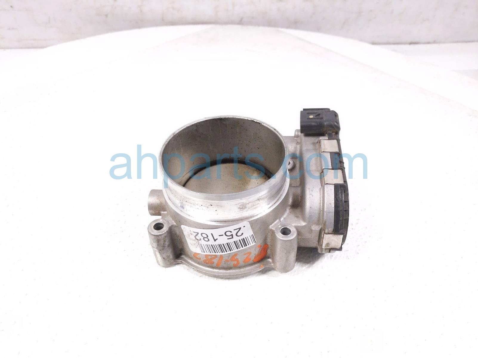 $125 Ford THROTTLE BODY - 55K MILES $125 Ford THROTTLE BODY - 55K MILES