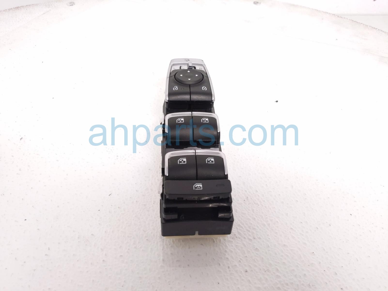 $115 Kia MASTER WINDOW CONTROL SWITCH - SXP $115 Kia MASTER WINDOW CONTROL SWITCH - SXP