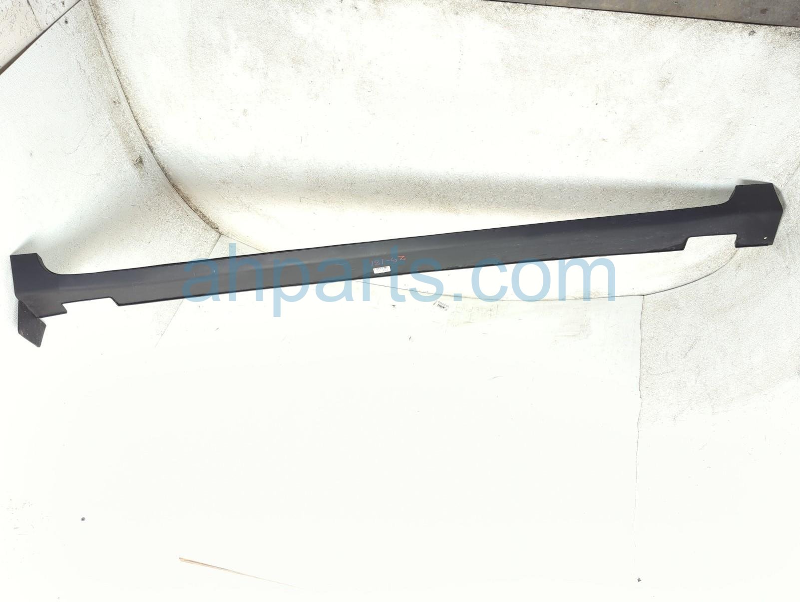 Sold 2025 Kia Carnival Rocker Trim Passenger Side Skirt / Molding