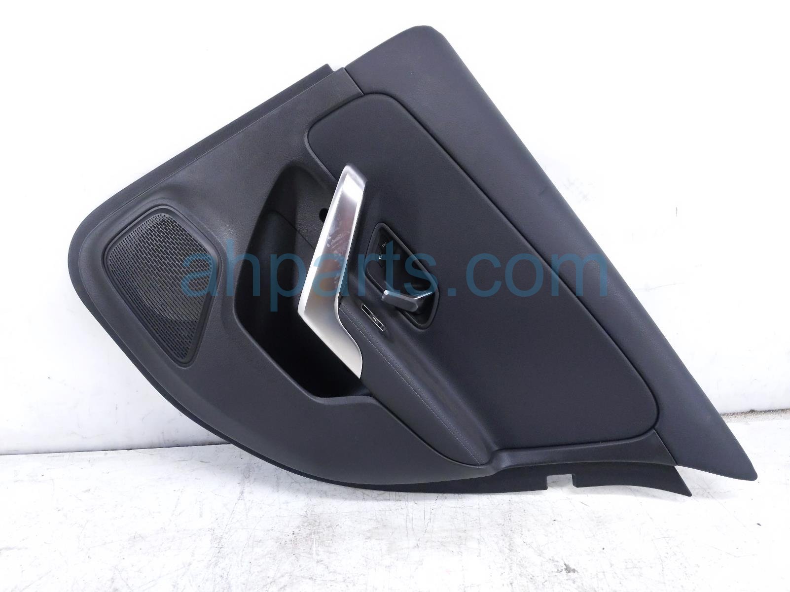 $150 Mercedes RR/RH INTERIOR DOOR PANEL- BLACK 4D* $150 Mercedes RR/RH INTERIOR DOOR PANEL- BLACK 4D*
