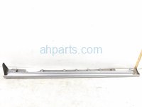 $225 Honda RH SIDE SKIRT / MOLDING - SILVER * $225 Honda RH SIDE SKIRT / MOLDING - SILVER *