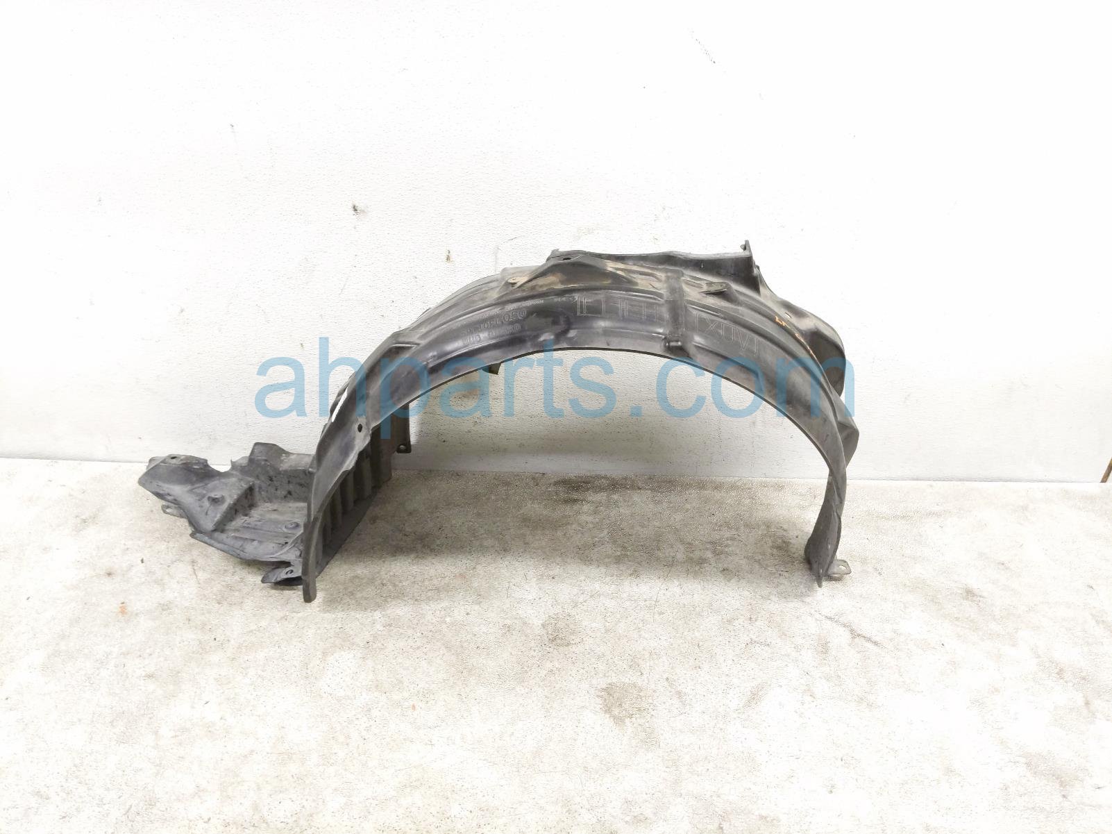 $35 Subaru FR/LH INNER FENDER LINER * $35 Subaru FR/LH INNER FENDER LINER *