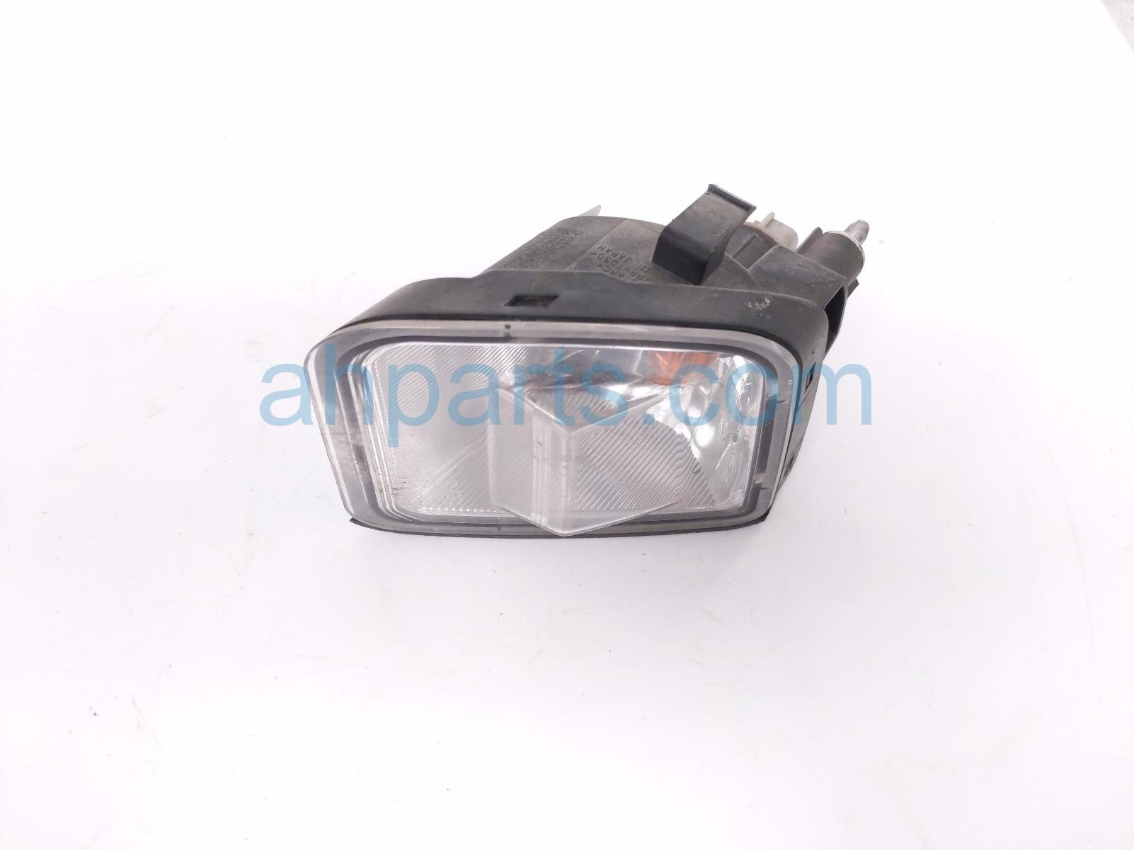 $30 Subaru LH TURN SIGNAL LAMP / LIGHT *