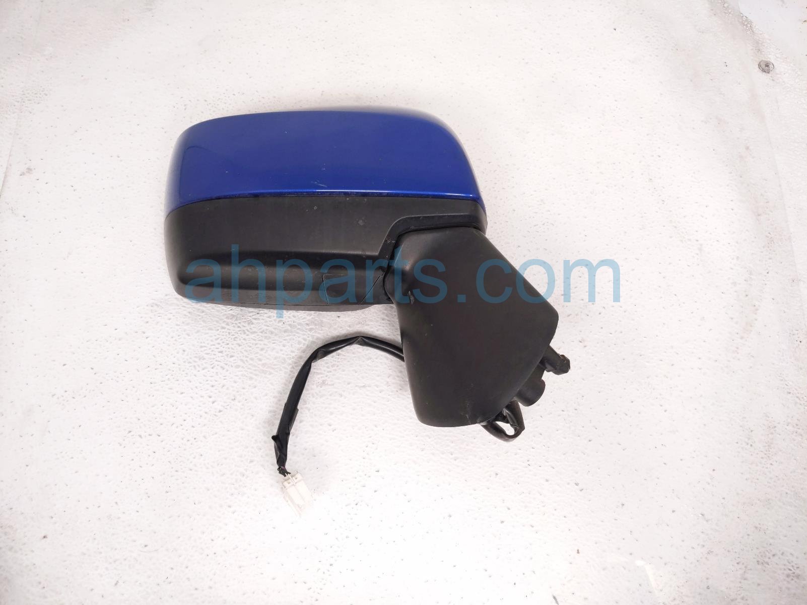 $99 Subaru RH SIDE VIEW MIRROR - BLUE * $99 Subaru RH SIDE VIEW MIRROR - BLUE *