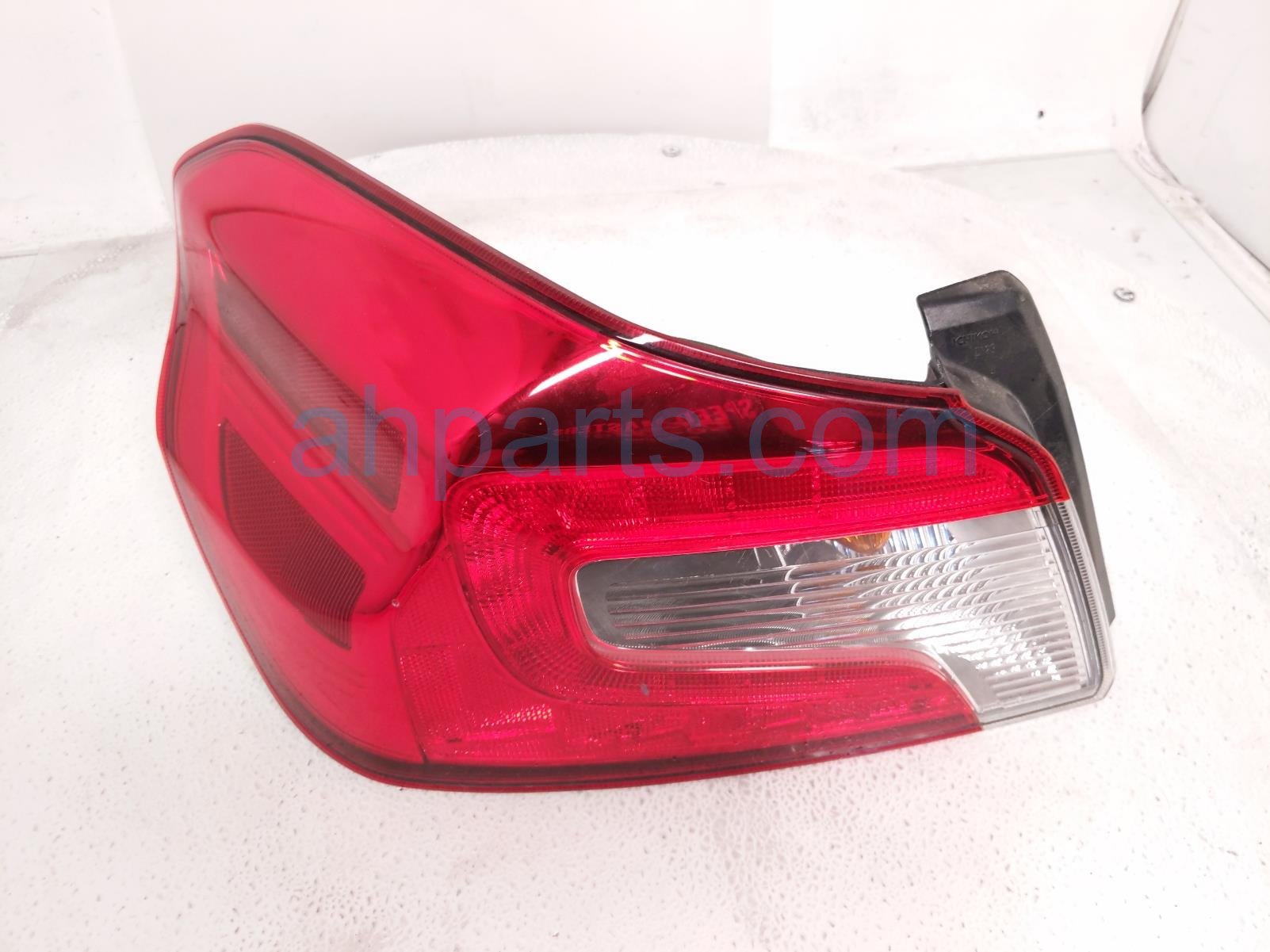 $90 Subaru LH TAIL LAMP (ON BODY) * $90 Subaru LH TAIL LAMP (ON BODY) *