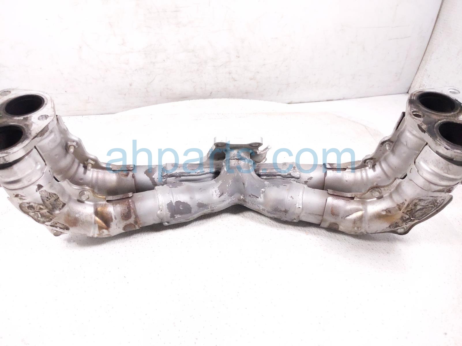 $195 Subaru EXHAUST MANIFOLD $195 Subaru EXHAUST MANIFOLD