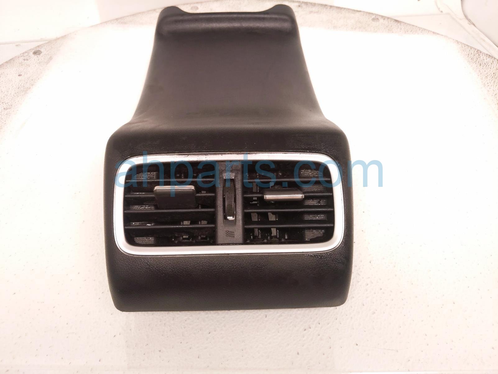 $75 Honda CONSOLE REAR COVER W/AIR VENTS $75 Honda CONSOLE REAR COVER W/AIR VENTS