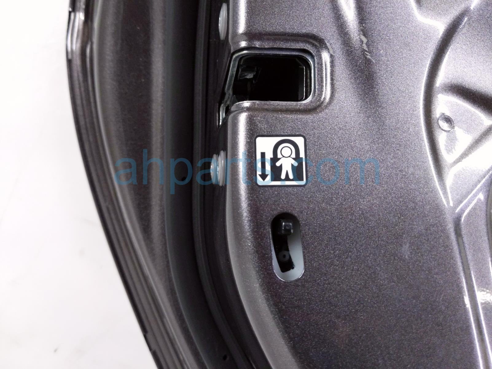 2019 Toyota Camry Rear Driver Door Grey No Inside Trim 68104 06290 Replacement 2019 Toyota Camry Rear Driver Door Grey No Inside Trim 68104 06290 Replacement thumbnail