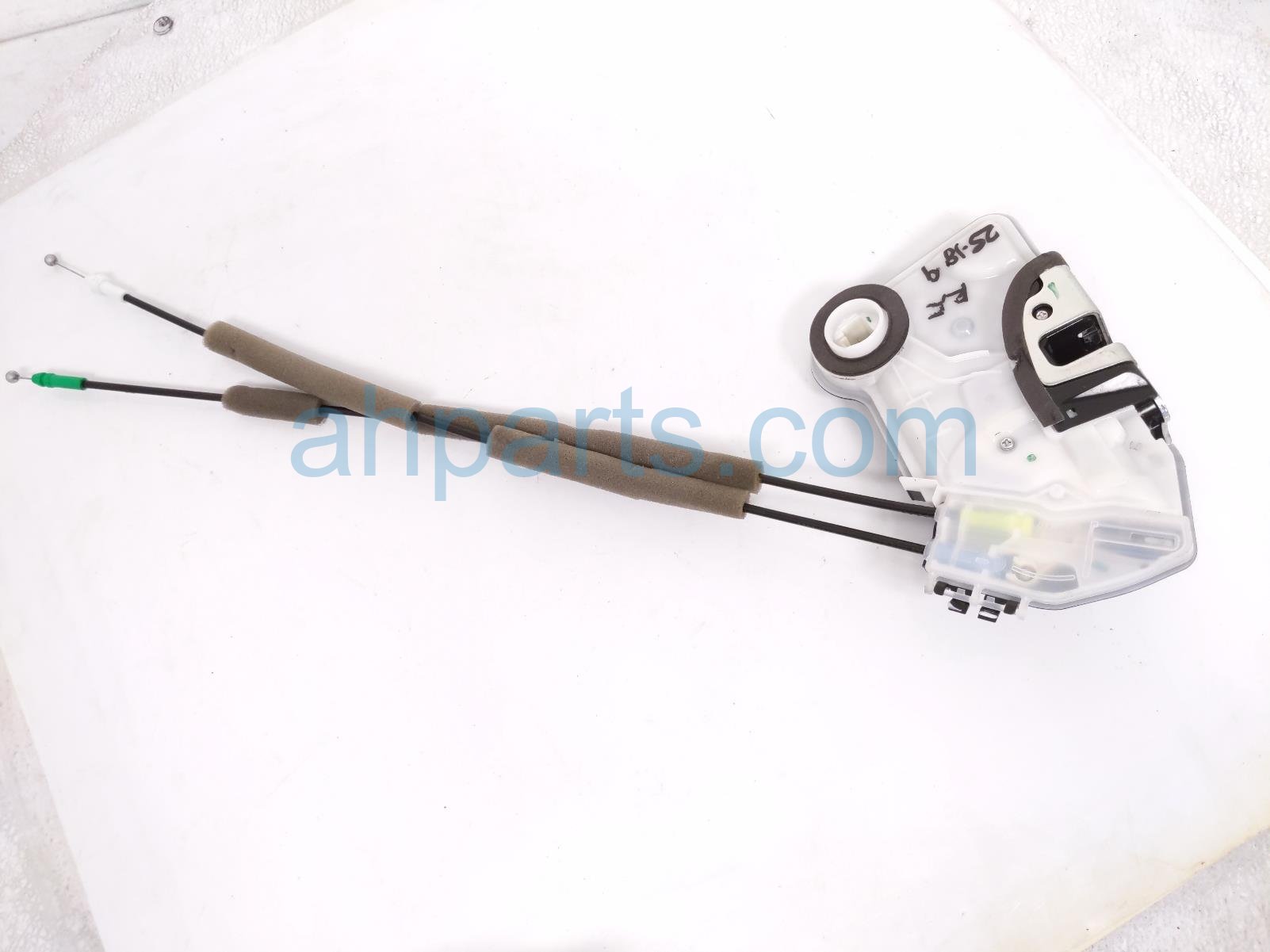 $45 Toyota FR/RH DOOR LOCK ACTUATOR $45 Toyota FR/RH DOOR LOCK ACTUATOR
