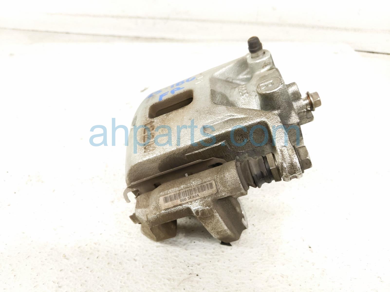 Nissan CORE! FR/RH BRAKE CALIPER Nissan CORE! FR/RH BRAKE CALIPER