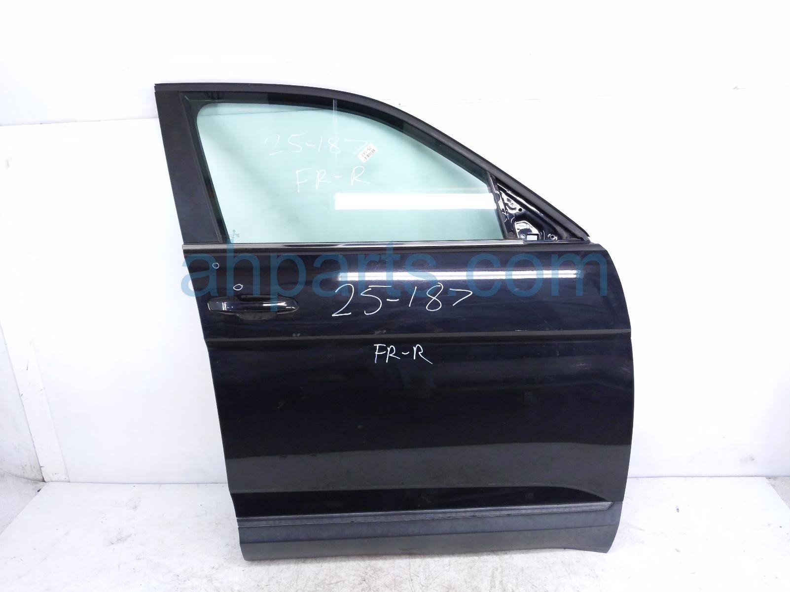 $945 Volkswagen FR/RH DOOR - BLACK - NO MIRROR/TRIM* $945 Volkswagen FR/RH DOOR - BLACK - NO MIRROR/TRIM*