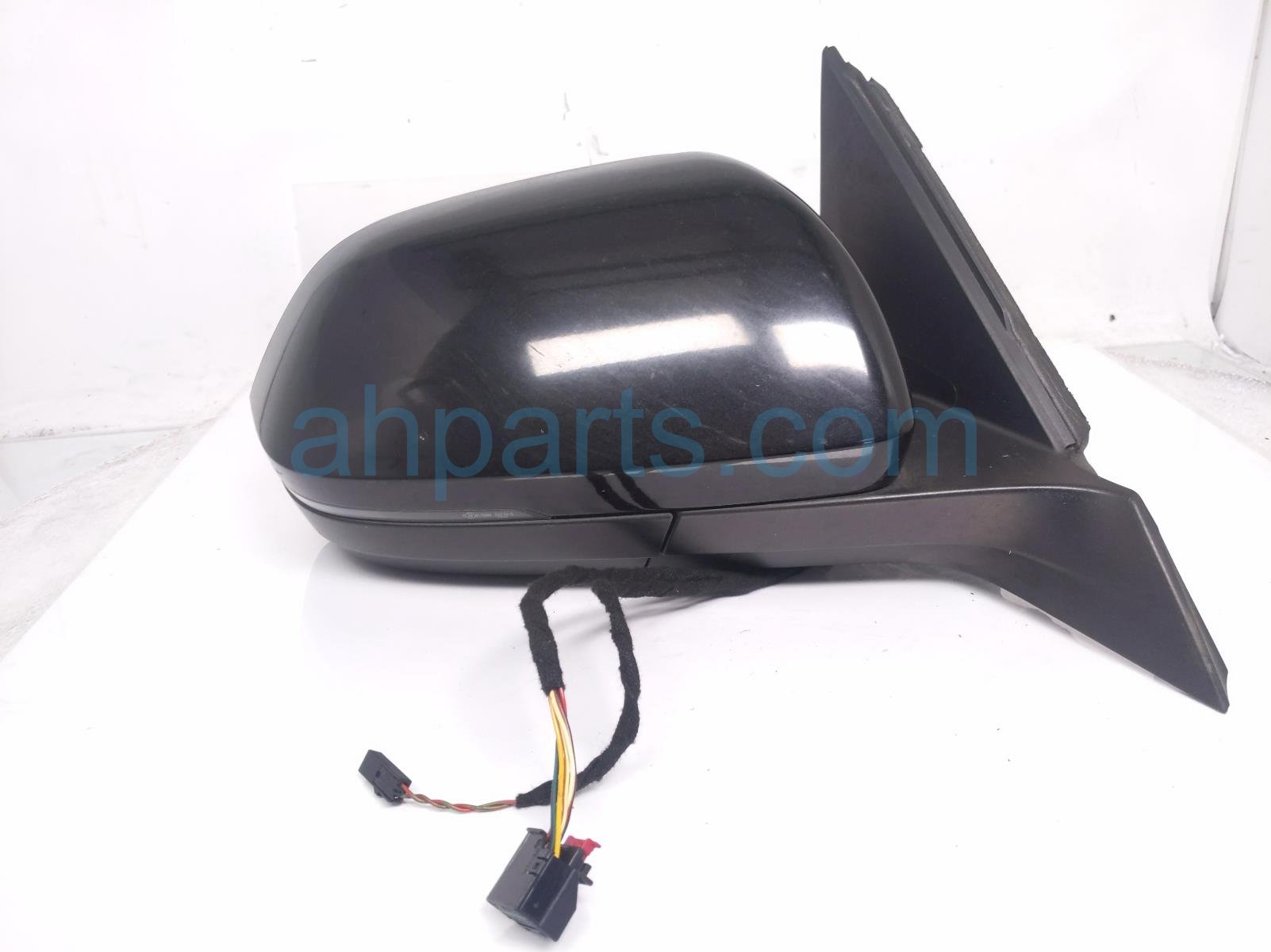 $245 Volkswagen RH SIDE VIEW MIRROR - BLACK $245 Volkswagen RH SIDE VIEW MIRROR - BLACK