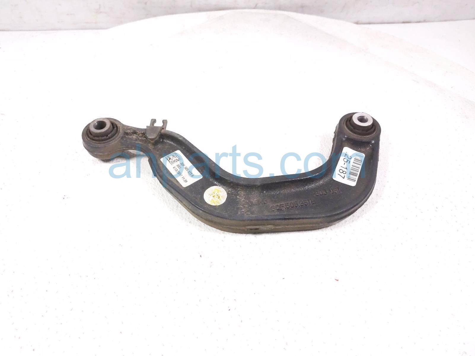 $75 Volkswagen RR/LH UPPER CONTROL ARM $75 Volkswagen RR/LH UPPER CONTROL ARM